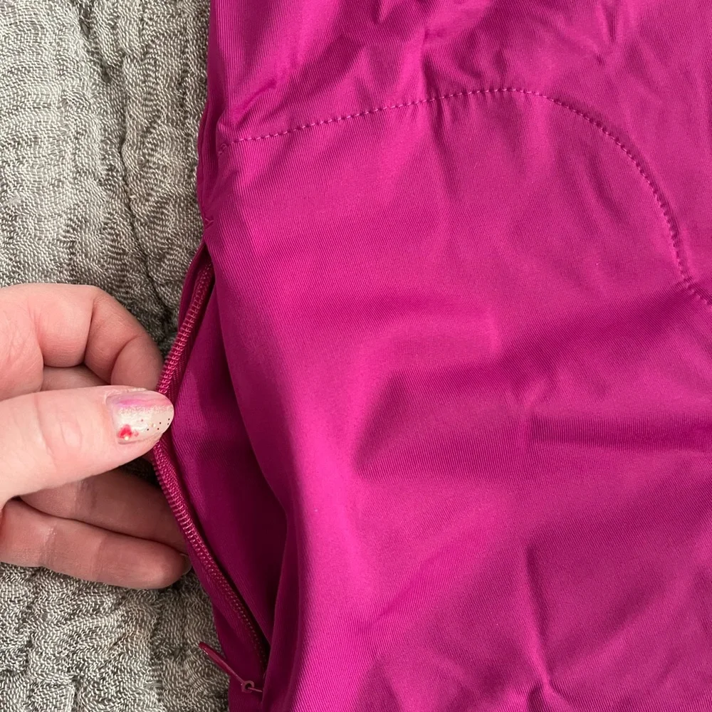 Athleta Rash Guard (M) - Picture 3 of 3
